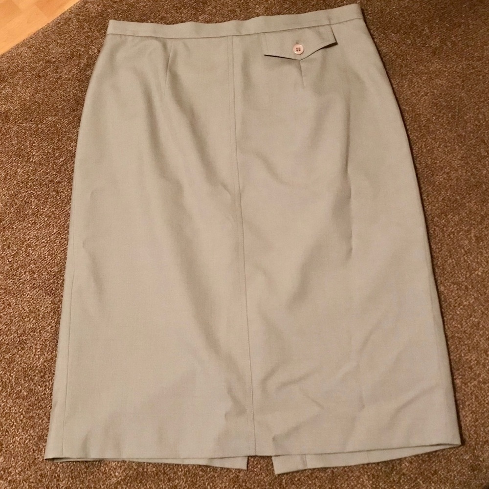 Talbots Gray Stretch Pencil Skirt Size 6 - Picture 1 of 7